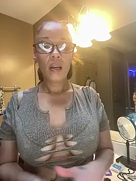 Snapshot of JusticeXXX68 chatting on December 8, 2024, 6:54 am JusticeXXX68 online show from December 8, 2024, 6:54 am