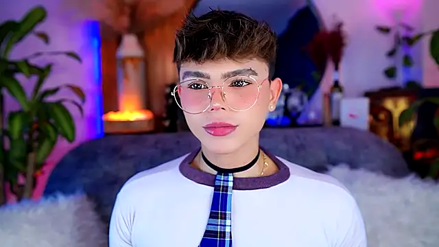 PRINCE STEV online show from November 30, 2025, 8:31 pm