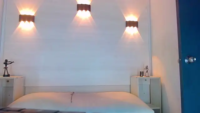 Molly Spears online show from March 8, 2025, 11:48 am