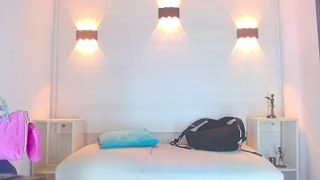 Molly Spears online show from February 18, 2025, 11:55 am