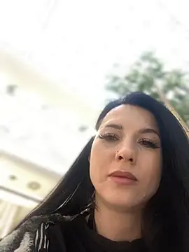 Snapshot of Roxana-Sexy chatting on December 29, 2024, 9:17 am Roxana-Sexy online show from December 29, 2024, 9:17 am