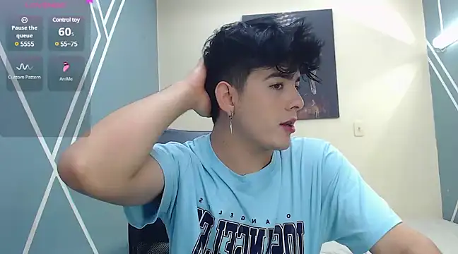 Snapshot of nolan_twink1 chatting on February 27, 2025, 5:37 pm nolan twink1 online show from February 27, 2025, 5:37 pm