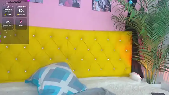 Snapshot of nolan_twink1 chatting on February 28, 2025, 8:50 pm nolan twink1 online show from February 28, 2025, 8:50 pm