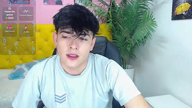 Snapshot of nolan_twink1 chatting on March 11, 2025, 5:35 pm nolan twink1 online show from March 11, 2025, 5:35 pm