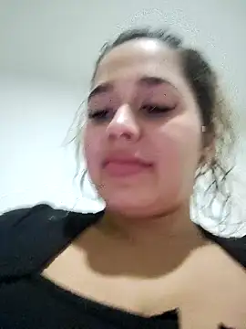 Snapshot of LaurenWelly_ chatting on September 21, 2025, 12:38 am LaurenWelly online show from September 21, 2025, 12:38 am