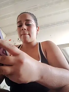 Snapshot of LaurenWelly_ chatting on October 17, 2025, 8:10 pm LaurenWelly online show from October 17, 2025, 8:10 pm