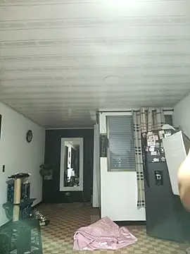 Snapshot of LaurenWelly_ chatting on November 24, 2025, 9:53 am LaurenWelly online show from November 24, 2025, 9:53 am