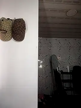 Snapshot of LaurenWelly_ chatting on September 12, 2025, 8:19 pm LaurenWelly online show from September 12, 2025, 8:19 pm