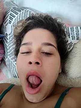 Snapshot of LaurenWelly_ chatting on September 13, 2025, 3:12 pm LaurenWelly online show from September 13, 2025, 3:12 pm