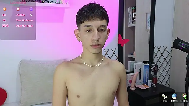 Snapshot of milky__boy_ chatting on February 26, 2025, 4:41 am milky boy online show from February 26, 2025, 4:41 am