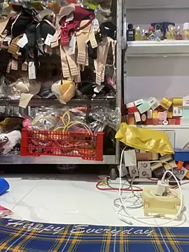 Cesywet online show from September 24, 2025, 5:14 am