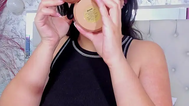 Snapshot of Megan_rossee chatting on December 2, 2025, 11:12 am Megan rossee online show from December 2, 2025, 11:12 am