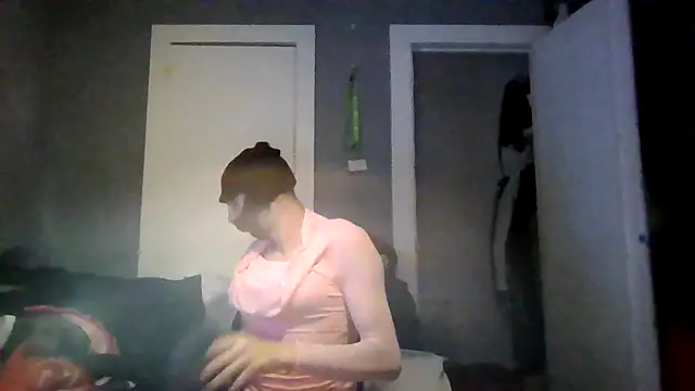 relaxedside13 online show from April 24, 2026, 11:51 pm