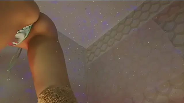 Snapshot of mali_haier chatting on November 28, 2025, 10:48 am mali haier online show from November 28, 2025, 10:48 am