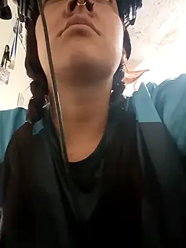 CORALINE GREYM online show from October 25, 2025, 4:29 pm