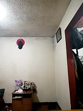 CORALINE GREYM online show from November 3, 2025, 5:45 am