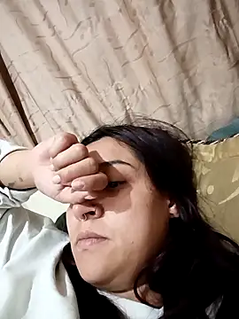 CORALINE GREYM online show from September 24, 2025, 3:24 am