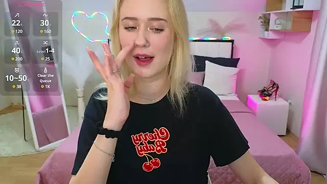 SashaBrooks online show from March 11, 2025, 5:13 pm