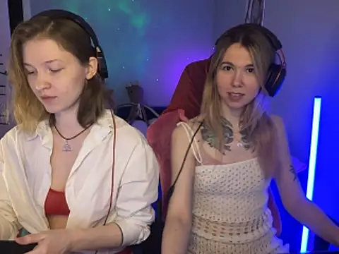 AsgardPrincesses online show from May 25, 2026, 9:02 pm