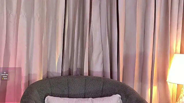 candyy bella online show from April 7, 2026, 12:29 pm