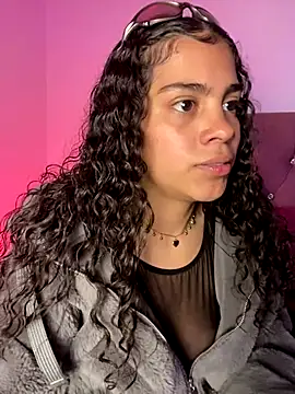 NINA 18 YEARS online show from October 29, 2025, 11:36 pm