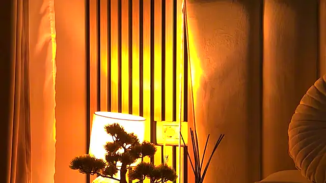 AngeliqueSkye online show from November 25, 2025, 4:13 am