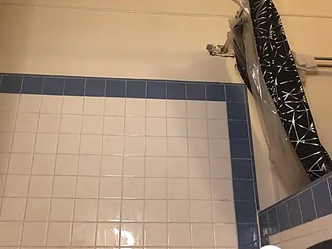 Snapshot of fatboyjayohh126 chatting on December 14, 2024, 12:01 am fatboyjayohh126 online show from December 14, 2024, 12:01 am