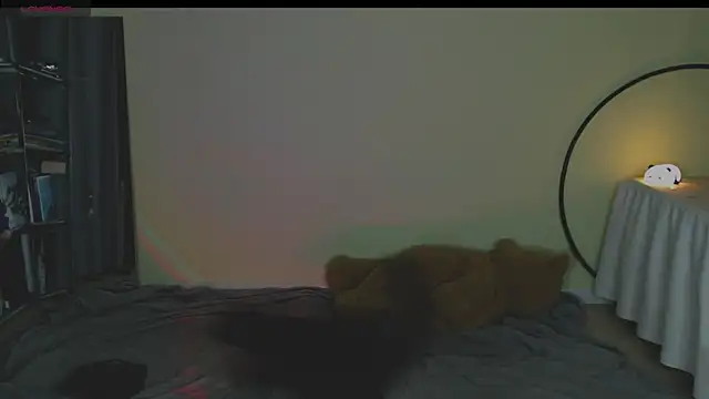 OaklynDobson online show from June 19, 2026, 8:03 pm