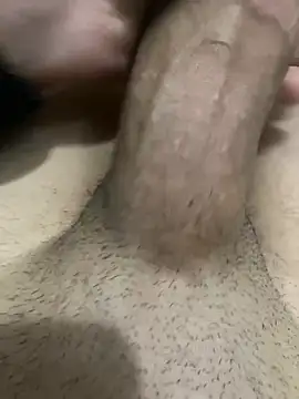 alex-riadh online show from January 11, 2025, 1:32 pm