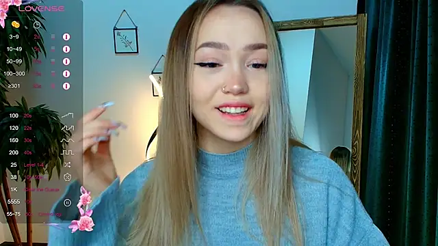 Evia r0se online show from December 4, 2024, 8:06 am