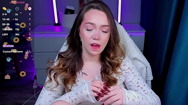 Evia r0se online show from February 17, 2026, 12:24 pm