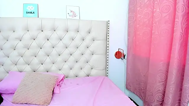 Kim Eli online show from January 31, 2025, 7:51 pm