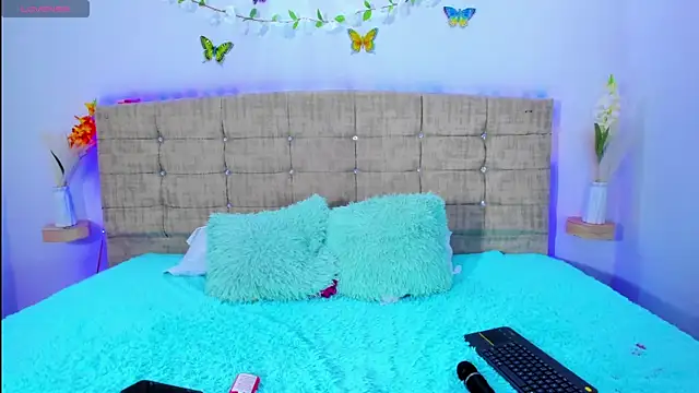 Snapshot of Catherine_summer1 chatting on March 2, 2026, 7:54 pm Catherine summer1 online show from March 2, 2026, 7:54 pm