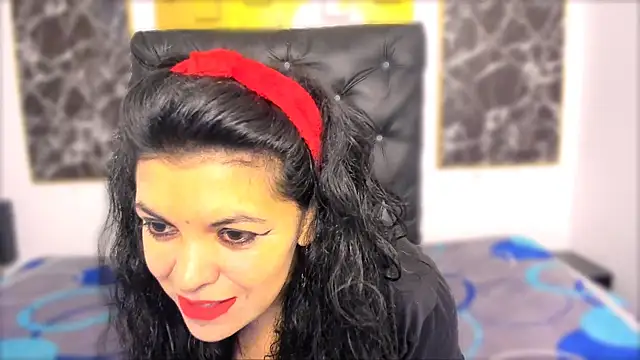 Snapshot of scarlett_w0lf chatting on October 22, 2025, 2:38 pm scarlett w0lf online show from October 22, 2025, 2:38 pm