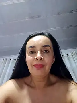 Samantha Sullivan  online show from January 9, 2026, 3:02 am