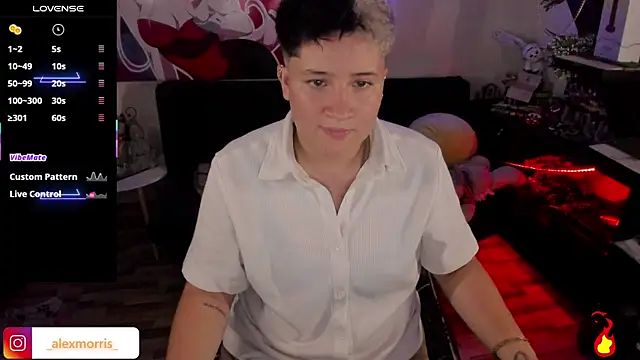 Snapshot of _AlexMorris chatting on November 12, 2025, 5:22 am AlexMorris online show from November 12, 2025, 5:22 am