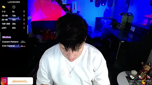 Snapshot of _AlexMorris chatting on December 14, 2025, 8:20 am AlexMorris online show from December 14, 2025, 8:20 am