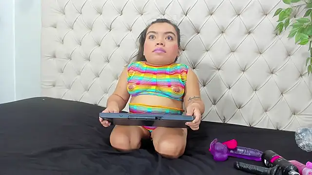 Snapshot of Michelle_Brooks chatting on February 3, 2025, 11:05 pm Michelle Brooks online show from February 3, 2025, 11:05 pm