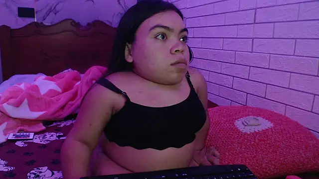 Snapshot of Michelle_Brooks chatting on February 13, 2025, 5:16 am Michelle Brooks online show from February 13, 2025, 5:16 am