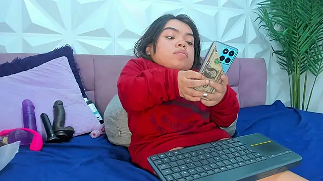 Snapshot of Michelle_Brooks chatting on January 10, 2025, 11:29 pm Michelle Brooks online show from January 10, 2025, 11:29 pm