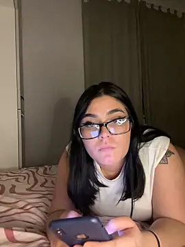 alexaandreea99 online show from December 9, 2024, 1:07 am