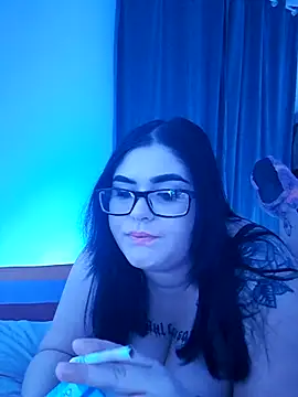 alexaandreea99 online show from February 12, 2025, 10:15 pm