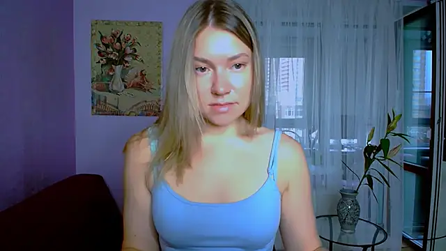 Snapshot of TaylorBre chatting on September 20, 2025, 5:23 am TaylorBre online show from September 20, 2025, 5:23 am