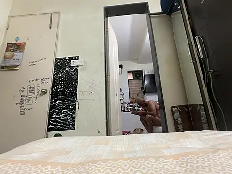 Snapshot of SammyChocolateIndian chatting on February 3, 2025, 9:30 am SammyChocolateIndian online show from February 3, 2025, 9:30 am