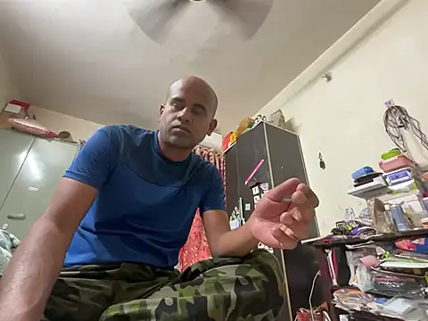 Snapshot of SammyChocolateIndian chatting on March 4, 2025, 9:51 am SammyChocolateIndian online show from March 4, 2025, 9:51 am