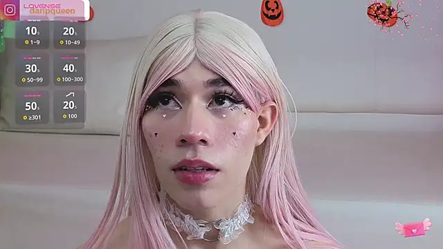 DaripQueen online show from November 11, 2025, 1:39 pm