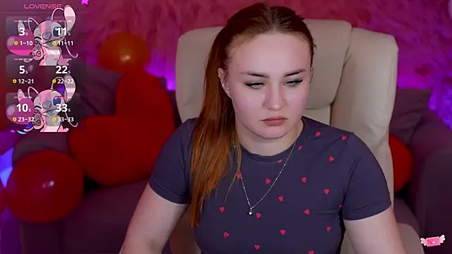 Snapshot of LovelyBell chatting on February 9, 2026, 7:17 am LovelyBell online show from February 9, 2026, 7:17 am