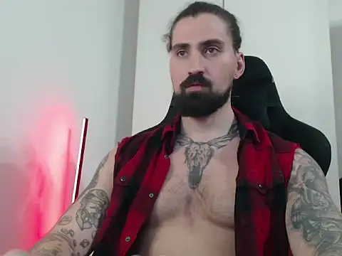 Snapshot of MateoHunk chatting on January 8, 2026, 6:03 pm MateoHunk online show from January 8, 2026, 6:03 pm