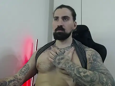 Snapshot of MateoHunk chatting on January 10, 2026, 5:41 pm MateoHunk online show from January 10, 2026, 5:41 pm