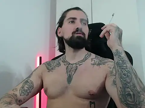 Snapshot of MateoHunk chatting on September 27, 2025, 9:04 am MateoHunk online show from September 27, 2025, 9:04 am